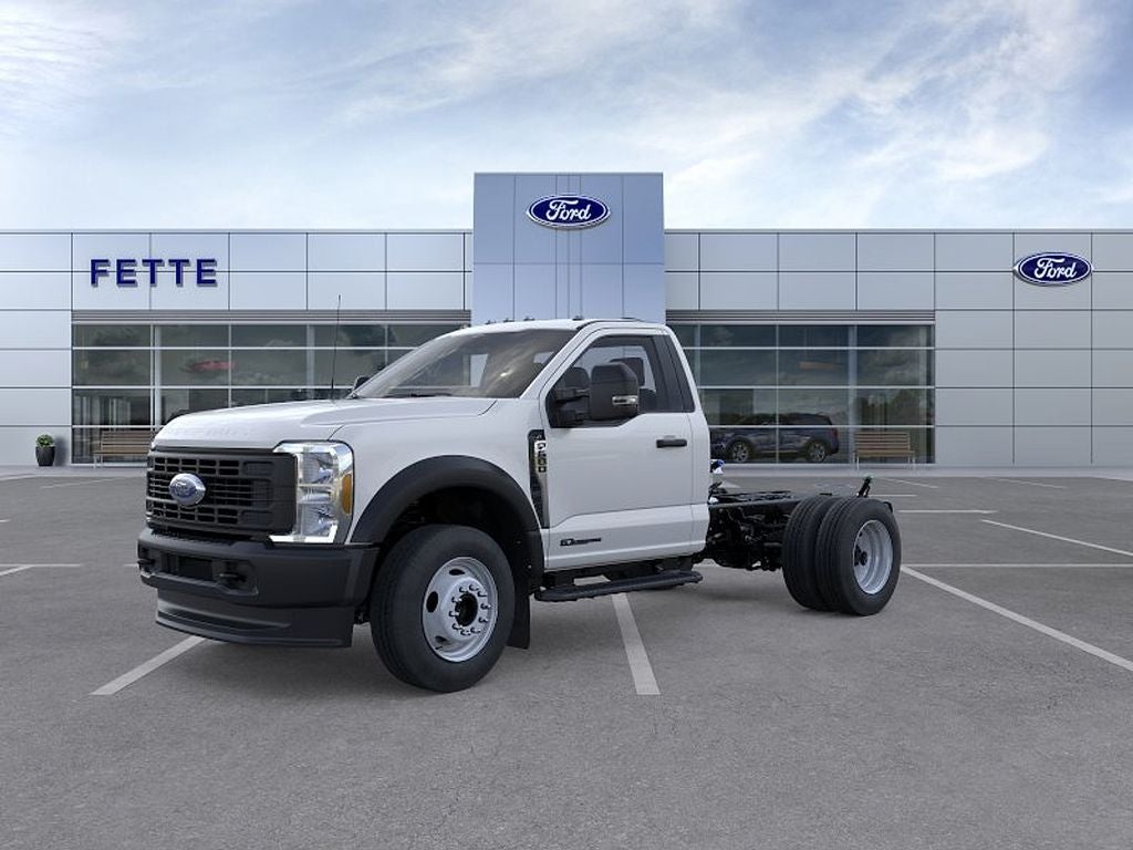 2026 Ford F-600SD